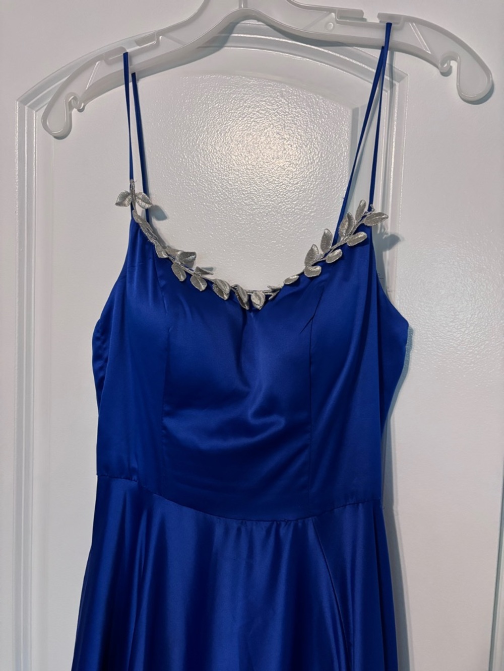 B Darlin Royal Blue Satin Maxi Dress Slit Spaghetti Strap Formal pockets Size 4 - Picture 4 of 13